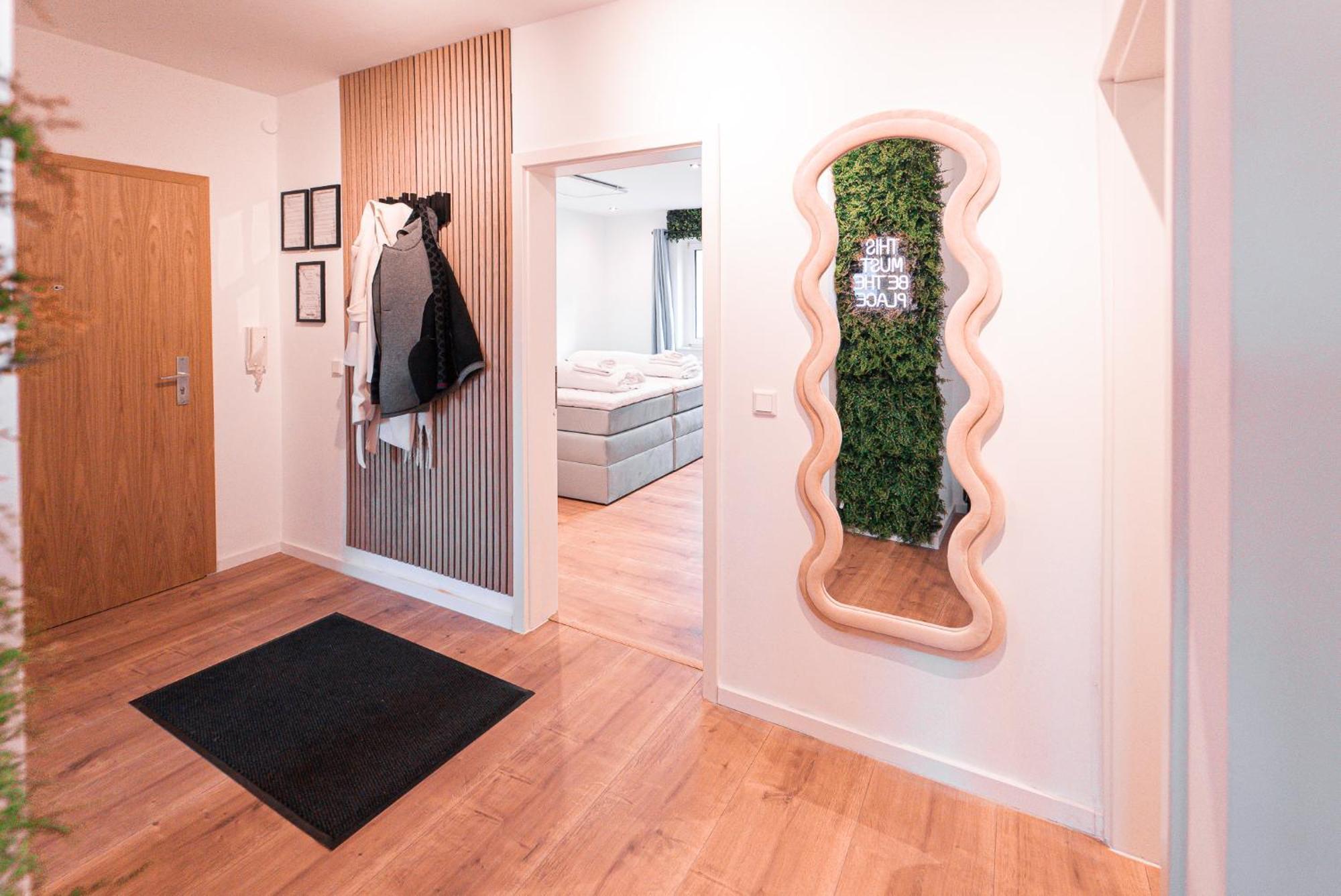 Unique Gneisenau Wohlfuehloase Apartment Ulm Luaran gambar